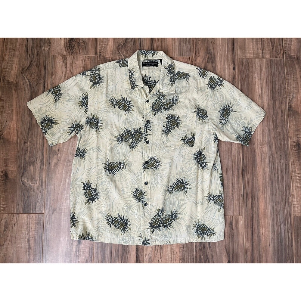 Common Man Black Label Mens Large 100% Silk Pineapple Print Aloha Camp Shirt L